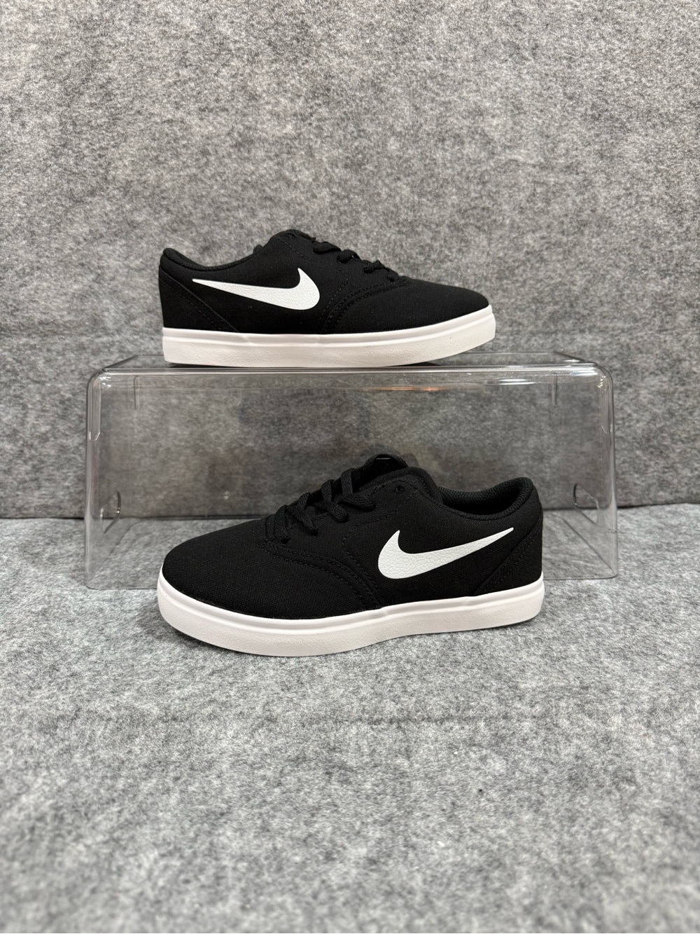 Nike SB CHECK CNVS (PS)  BLACK/WHITE SIZE 1Y